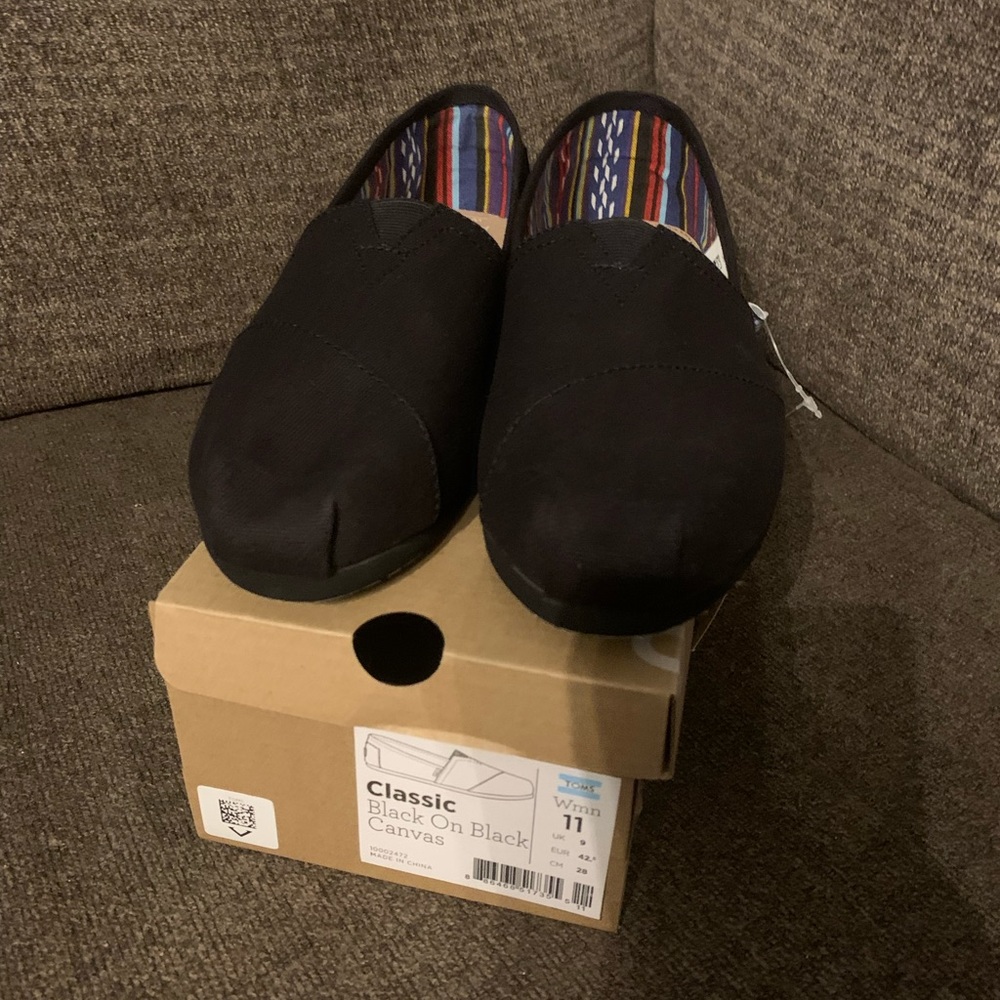 Toms Black on Black Canvas Classic Size 11 Womens Shoe